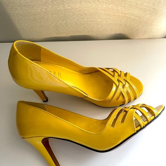 Ralph Lauren women’s shoes. - Picture 2 of 6